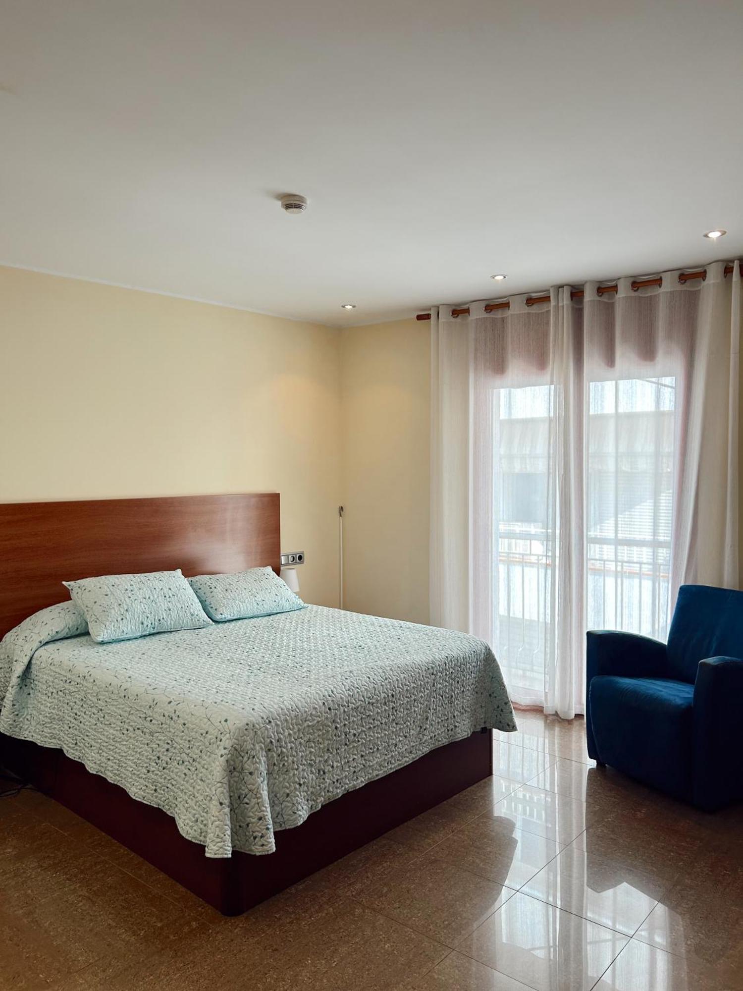 El Port De La Selva Hostal La Tina מראה חיצוני תמונה