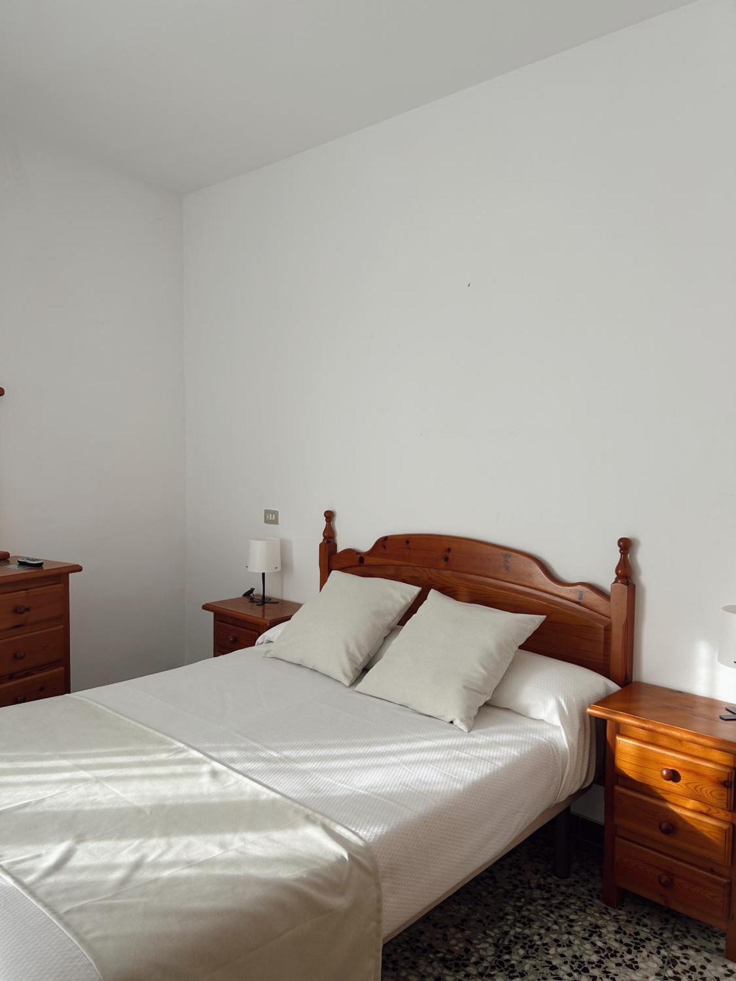 El Port De La Selva Hostal La Tina מראה חיצוני תמונה